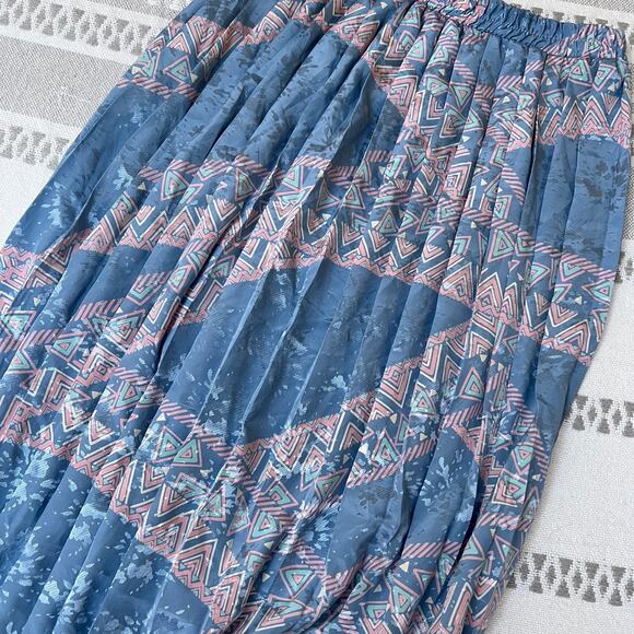 Vintage Blue Abstract Geometric Print Pleated Maxi Skirt Medium Made In Canada - Picture 7 of 8